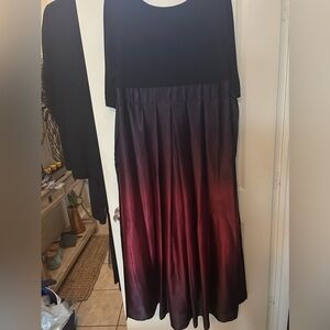 Jewel neck black top and ombré bottoms formal with pockets and belt. 16W